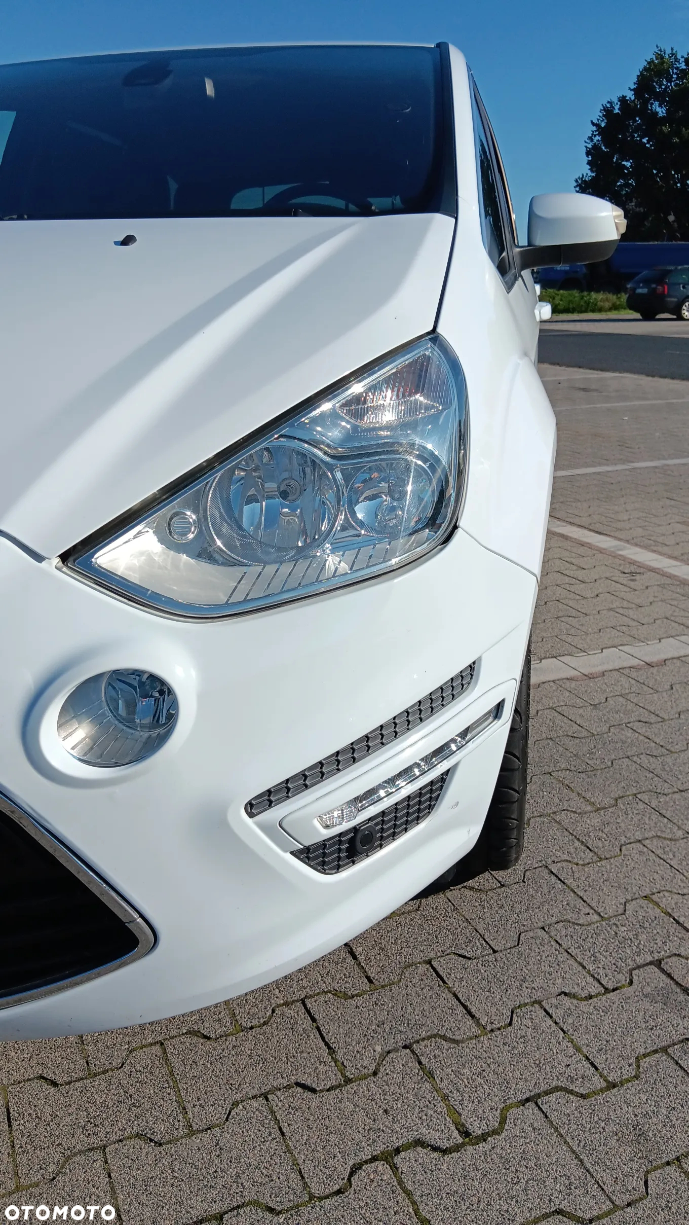 Ford S-Max 2.0 TDCi Titanium - 8