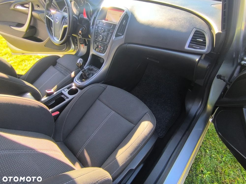 Opel Astra - 12