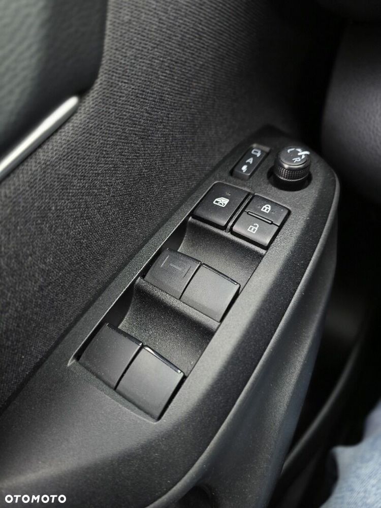 Toyota Yaris Cross Hybrid 1.5 Style - 23