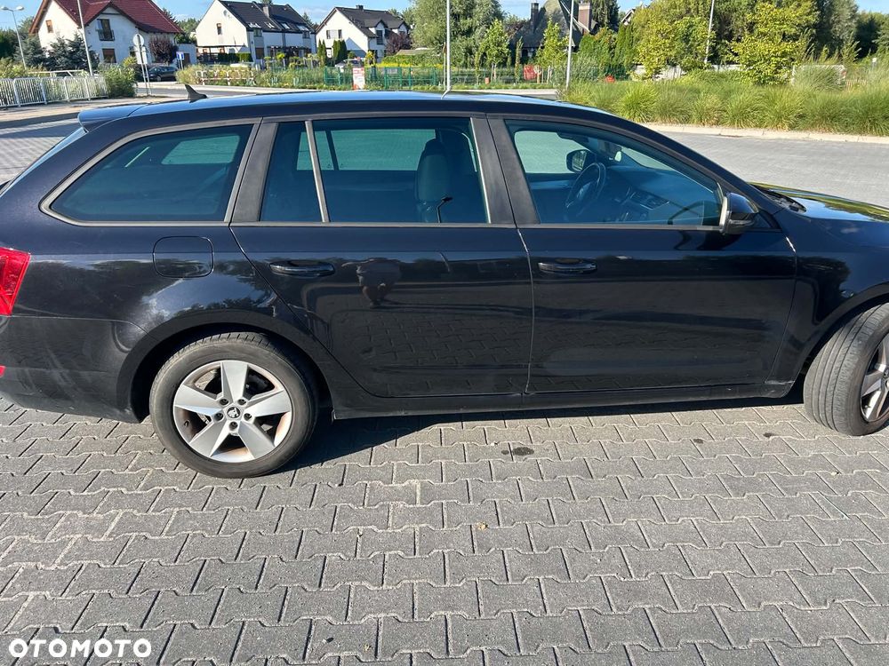 Skoda Octavia 2.0 TDI Ambition DSG - 7