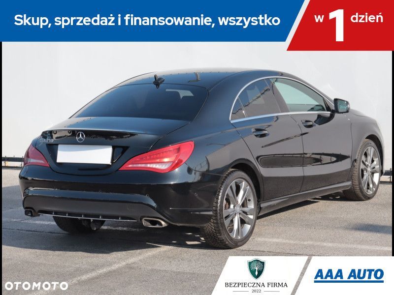 Mercedes-Benz CLA - 7