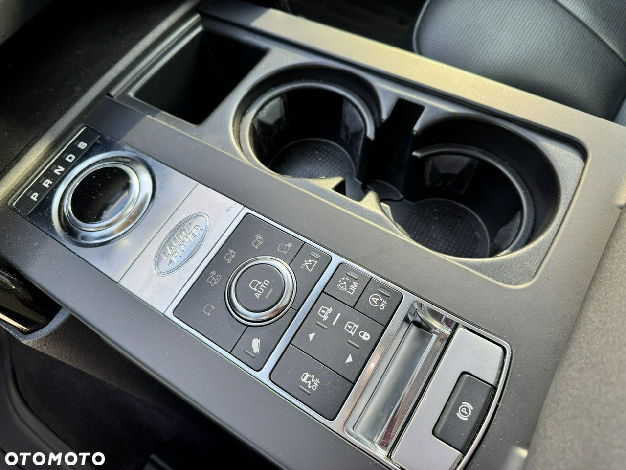 Land Rover Discovery - 15