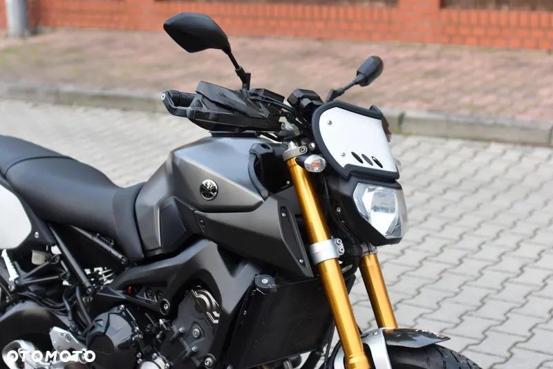 Yamaha MT - 4