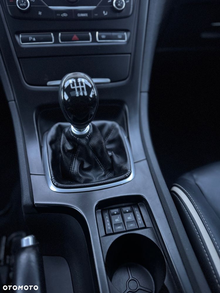 Ford Mondeo 2.0 TDCi Titanium X - 32