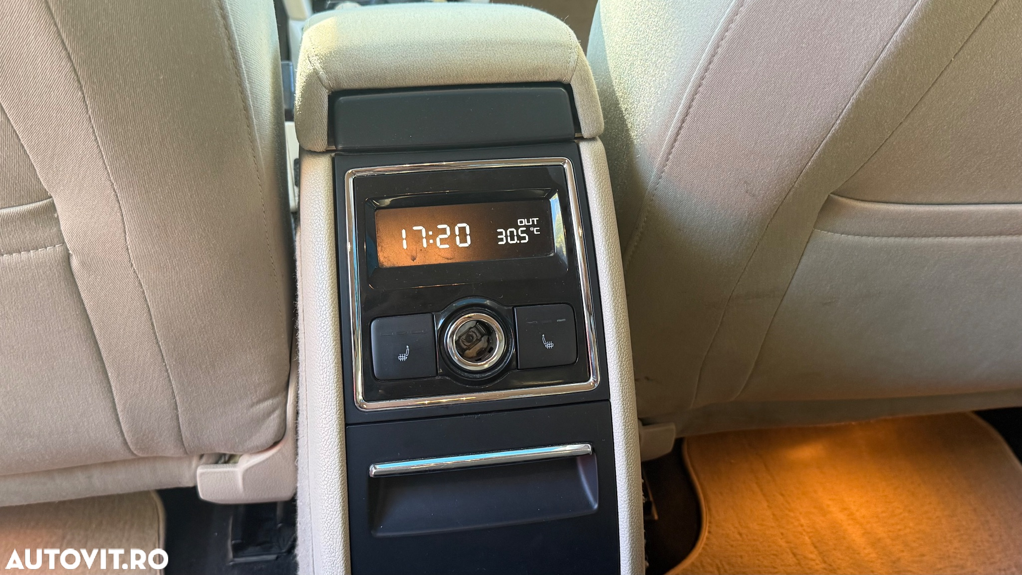 Skoda Superb Combi 2.0 TDI Elegance 4x4 - 3
