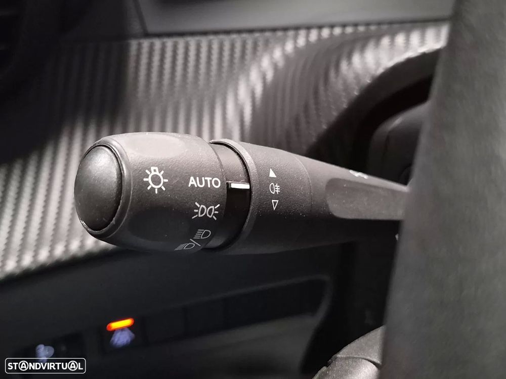 Peugeot e-208 50 kWh Active Pack - 14