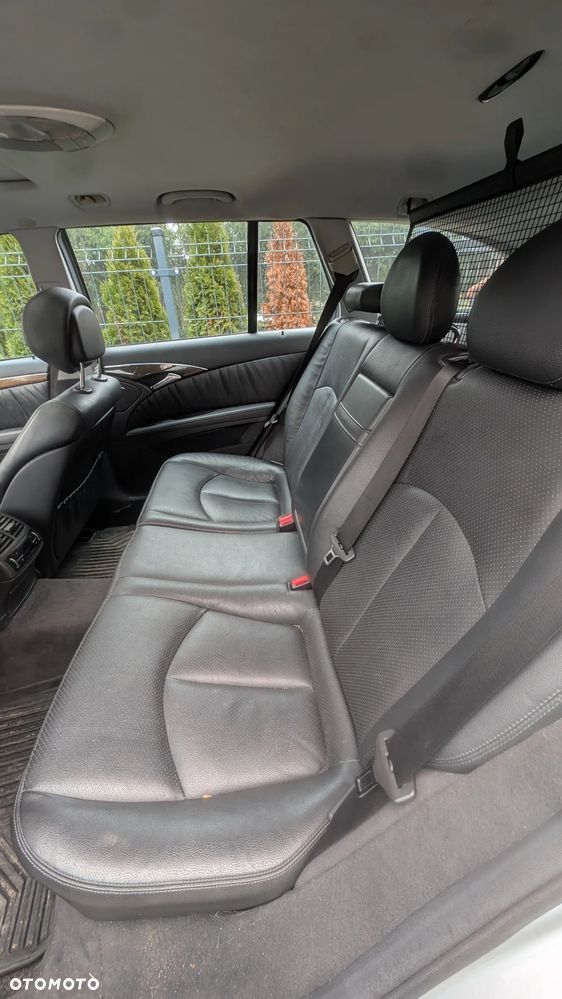 Mercedes-Benz Klasa E 280 CDI 4Matic Automatik Avantgarde DPF - 22