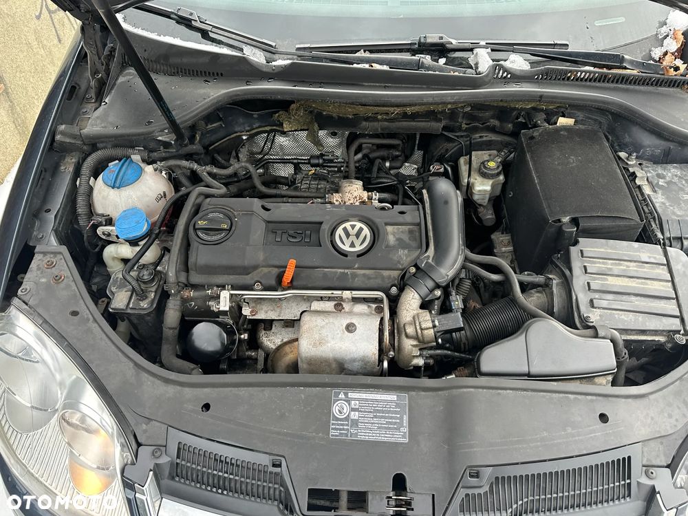 Volkswagen Golf - 29