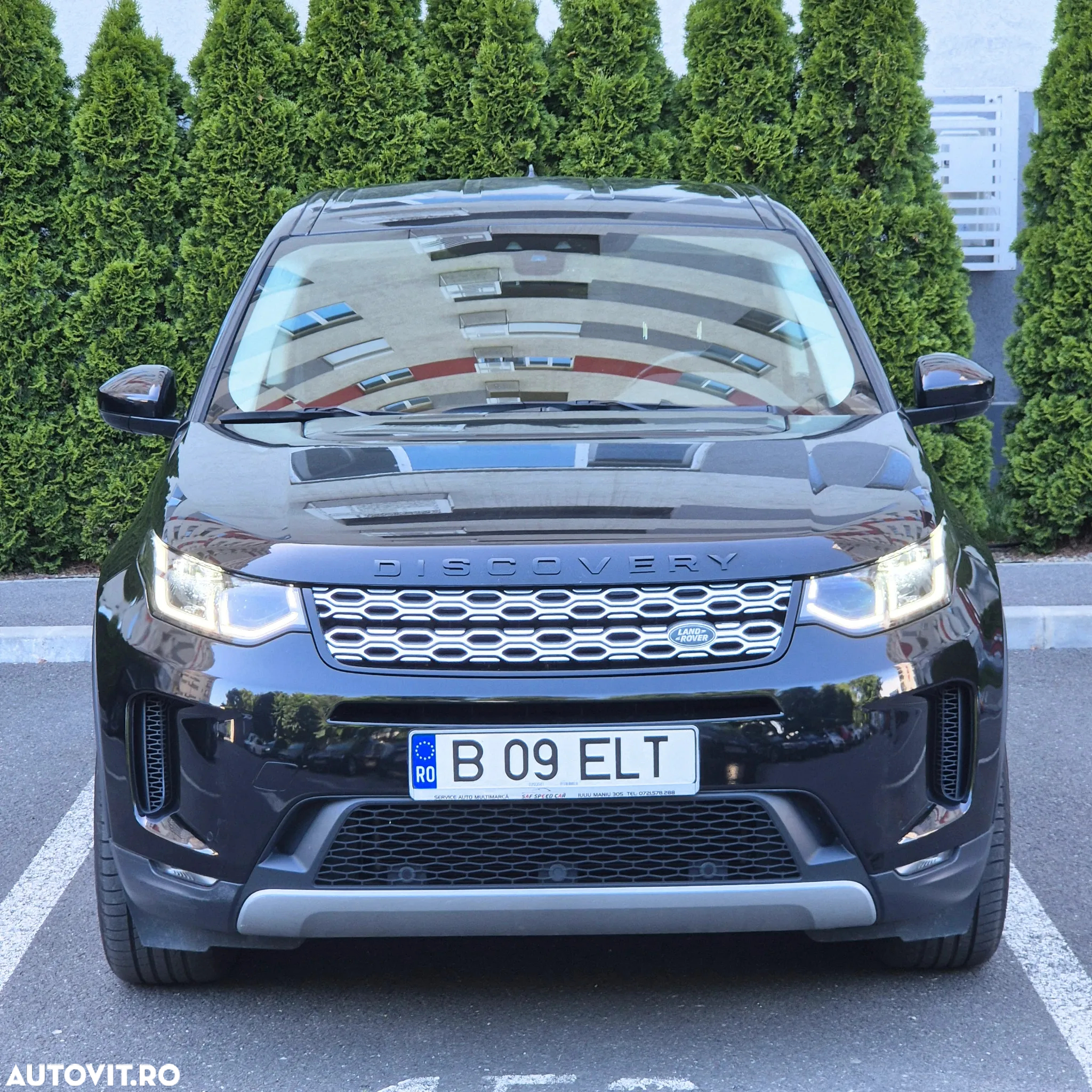 Land Rover Discovery Sport 2.0 D180 R-Dynamic MHEV - 3