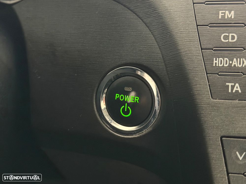 Toyota Prius 1.8 Premium +Pele+GPS+Solar - 17