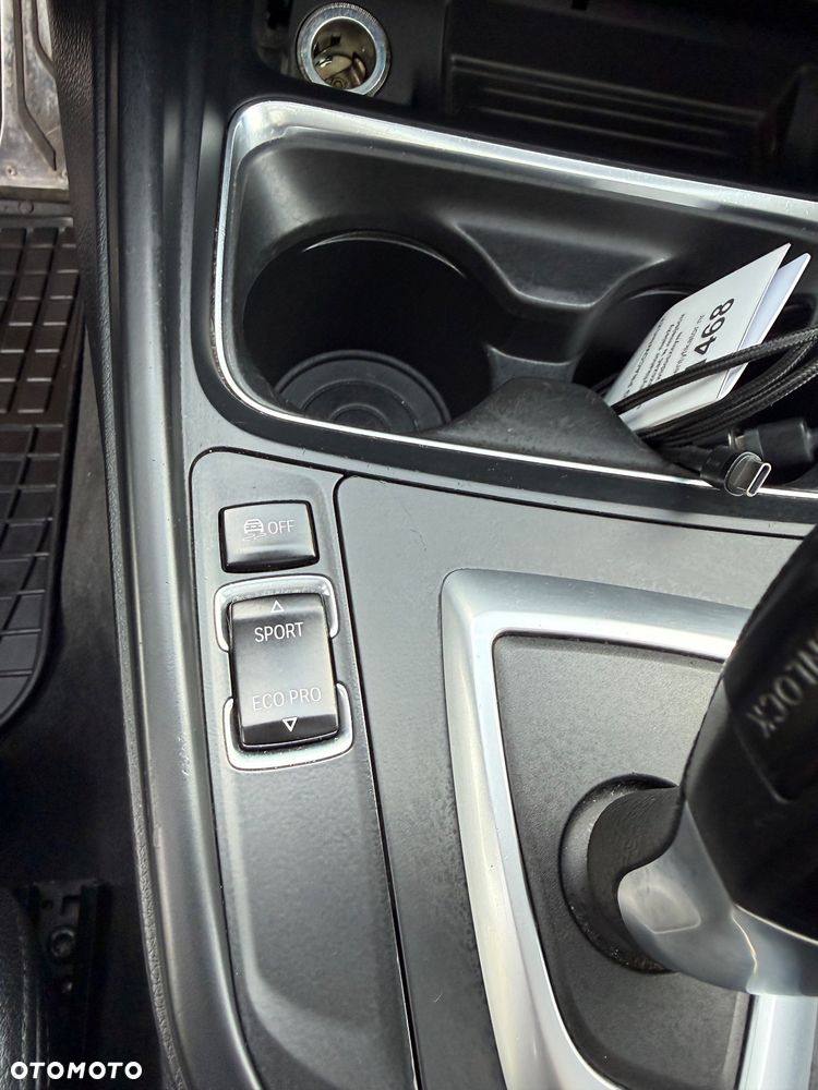 BMW Seria 3 - 24