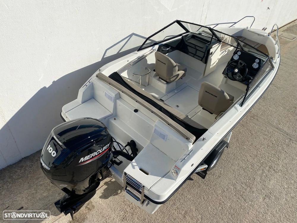 Quicksilver Activ 555 Bowrider - 10