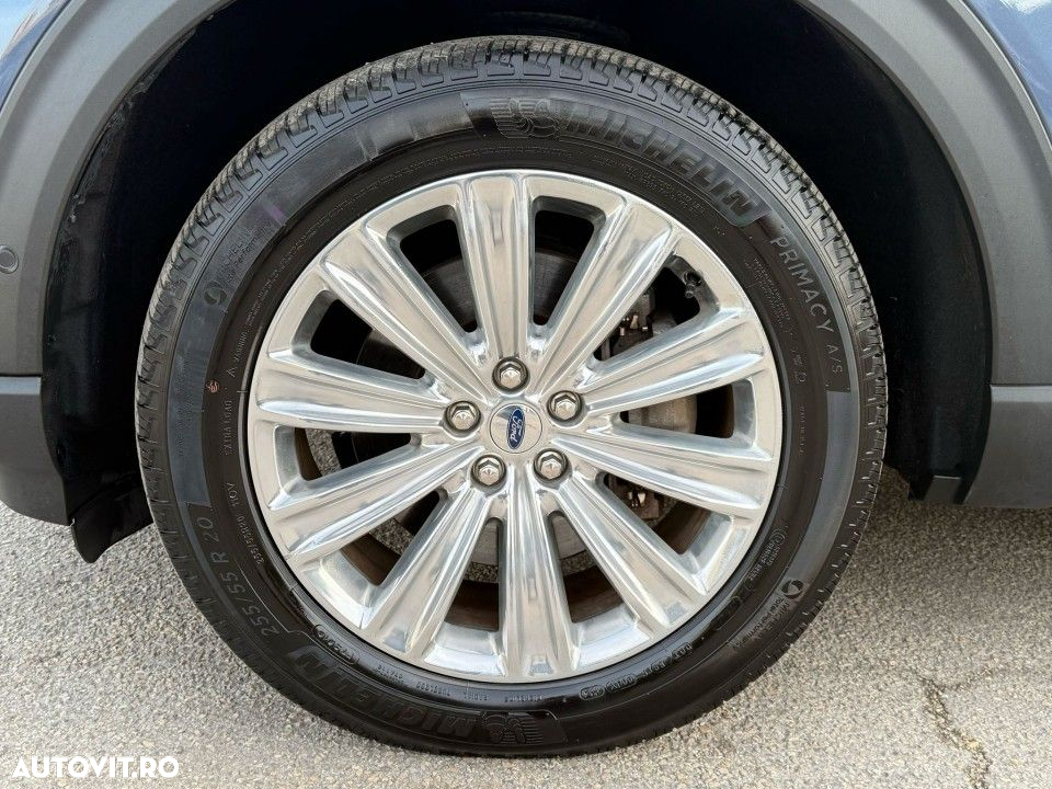 Ford Explorer - 8