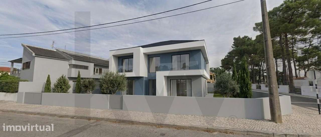 Excelente Terreno Urbano para Construção na Aroeira – A 3 km da Praia - Grande imagem: 2/10