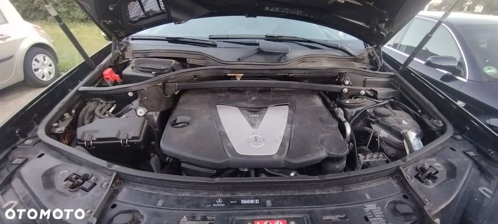 Mercedes-Benz GL 320 CDI 4Matic 7G-TRONIC - 21