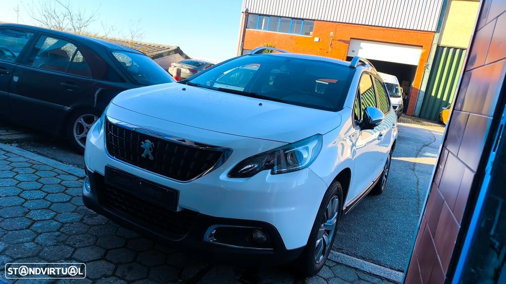 Peugeot 2008 1.6 BlueHDi Style - 13