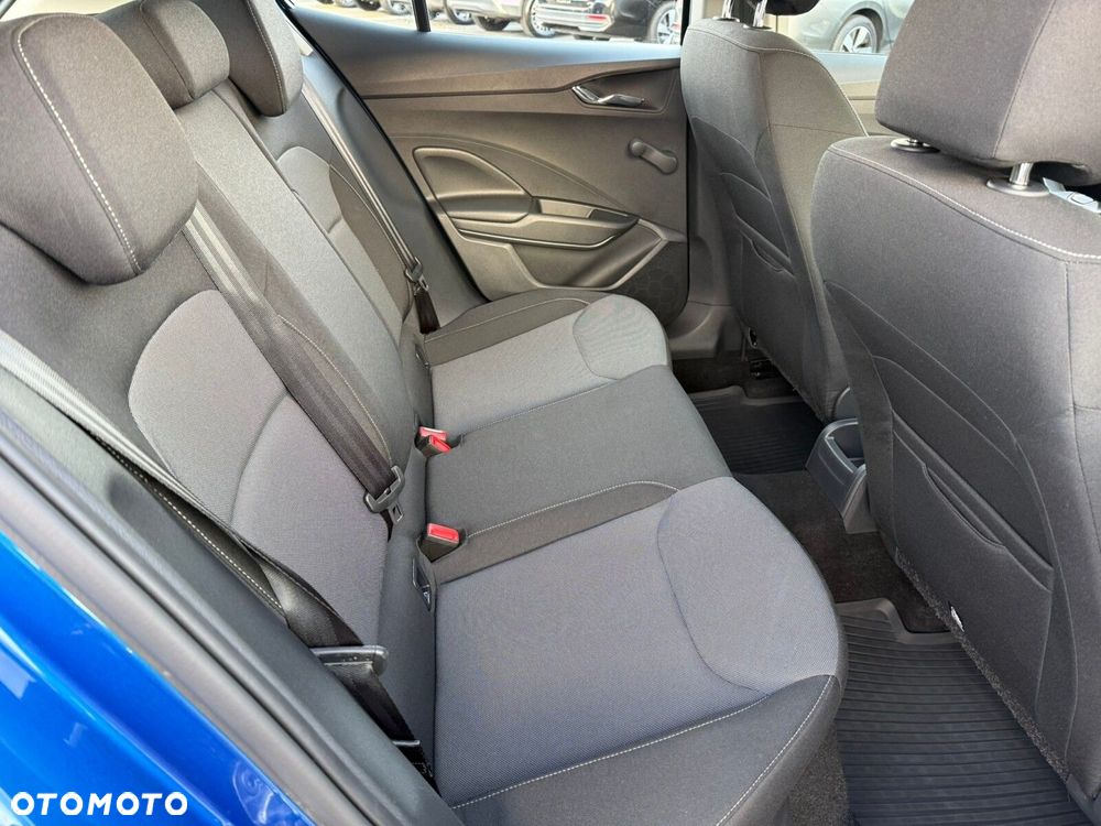Skoda Fabia 1.0 TSI Selection DSG - 25