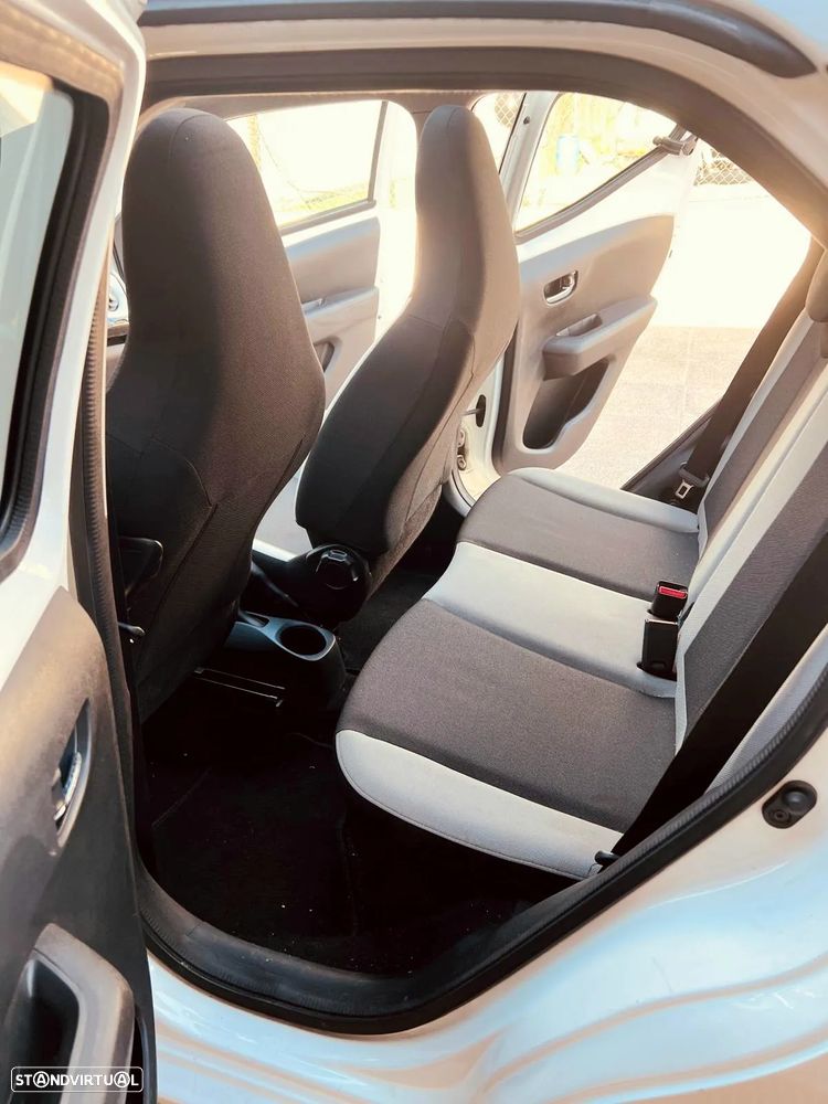 Toyota Aygo x-play Edition-S - 9
