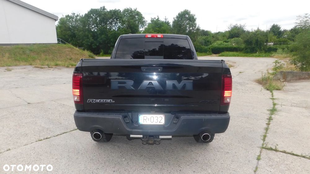Dodge RAM 5.7 4x4 - 12
