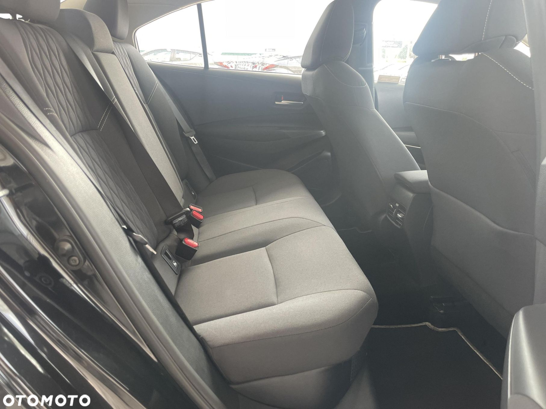 Toyota Corolla - 9