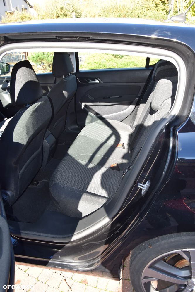 Peugeot 308 1.5 BlueHDi Allure S&S EAT8 - 7