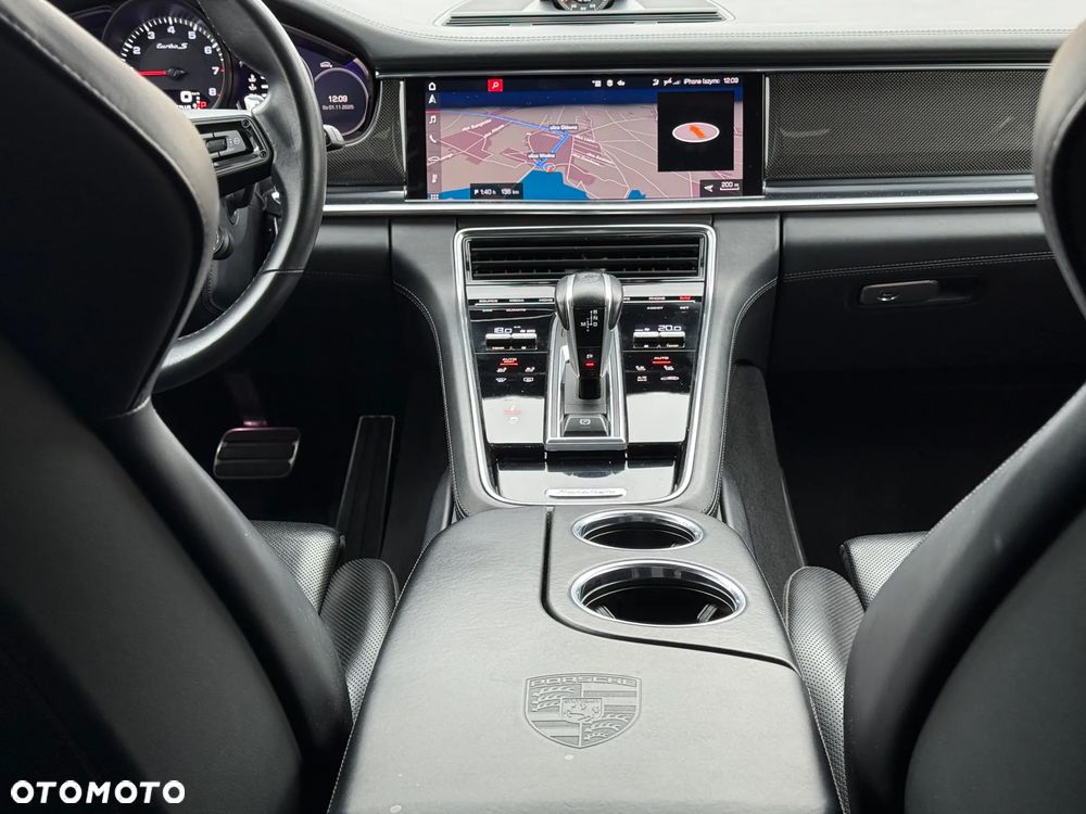 Porsche Panamera Turbo S Executive - 20