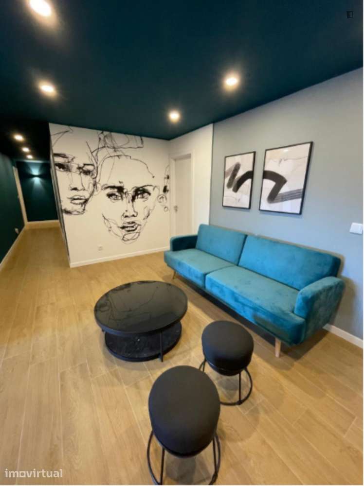 Quarto - localizado em Setubal - Grande imagem: 5/13