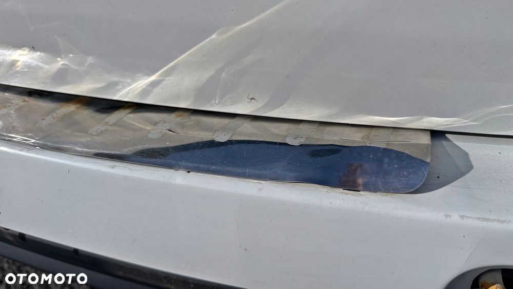 Dacia Duster 1.6 SCe Laureate S&S - 6