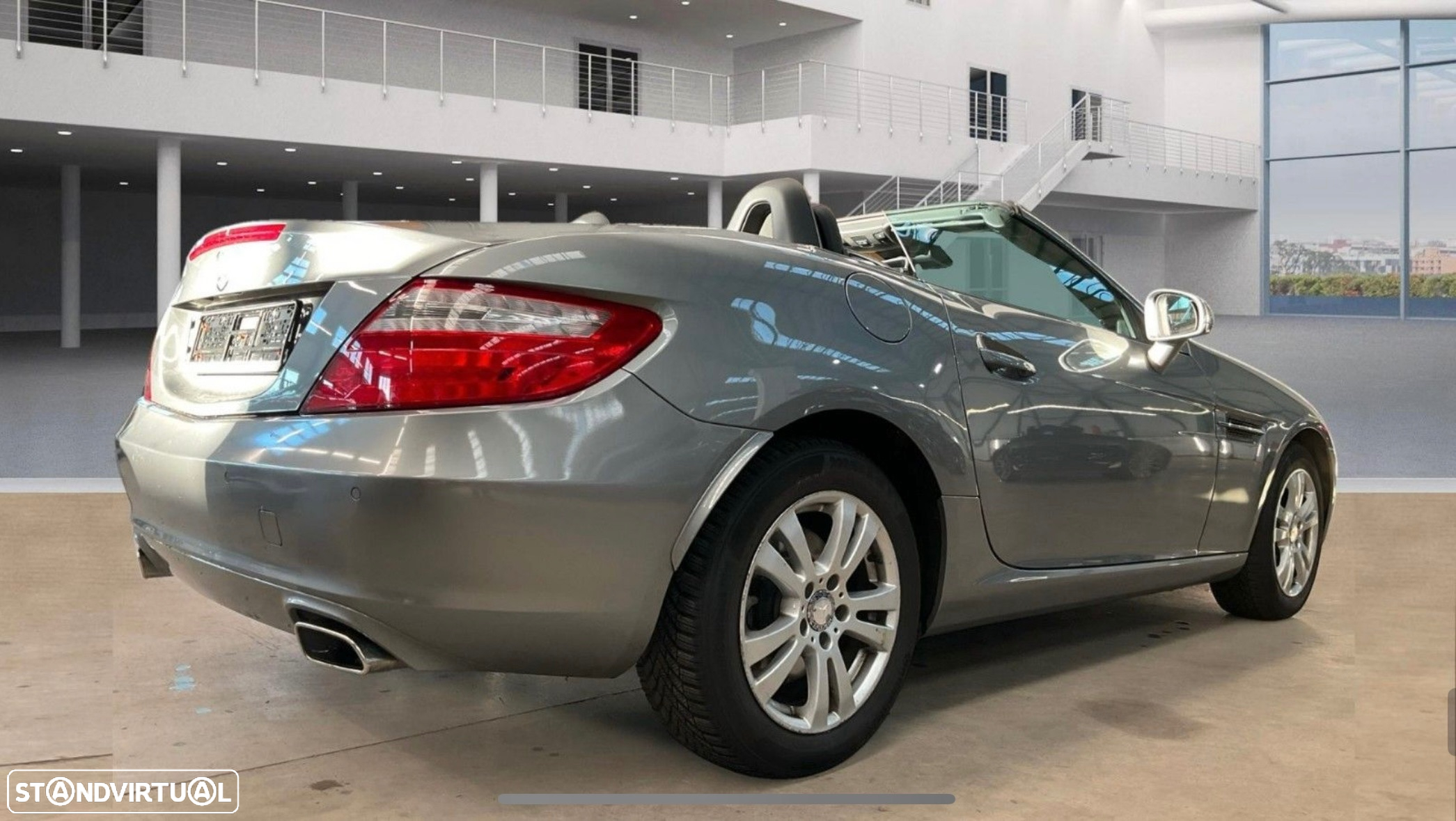 Mercedes-Benz SLK 200 (BlueEFFICIENCY) - 16
