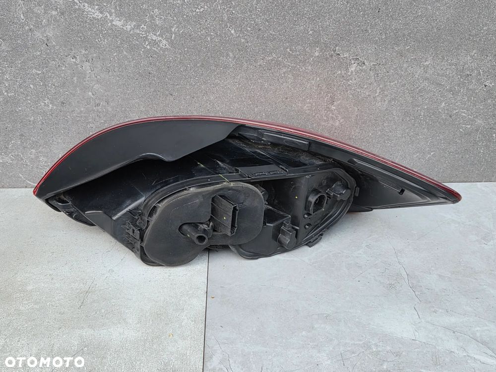 VW SCIROCCO LAMPA TYŁ TYLNA LEWA KOMPLETNA Z WKŁADEM ORYGINAŁ - 3