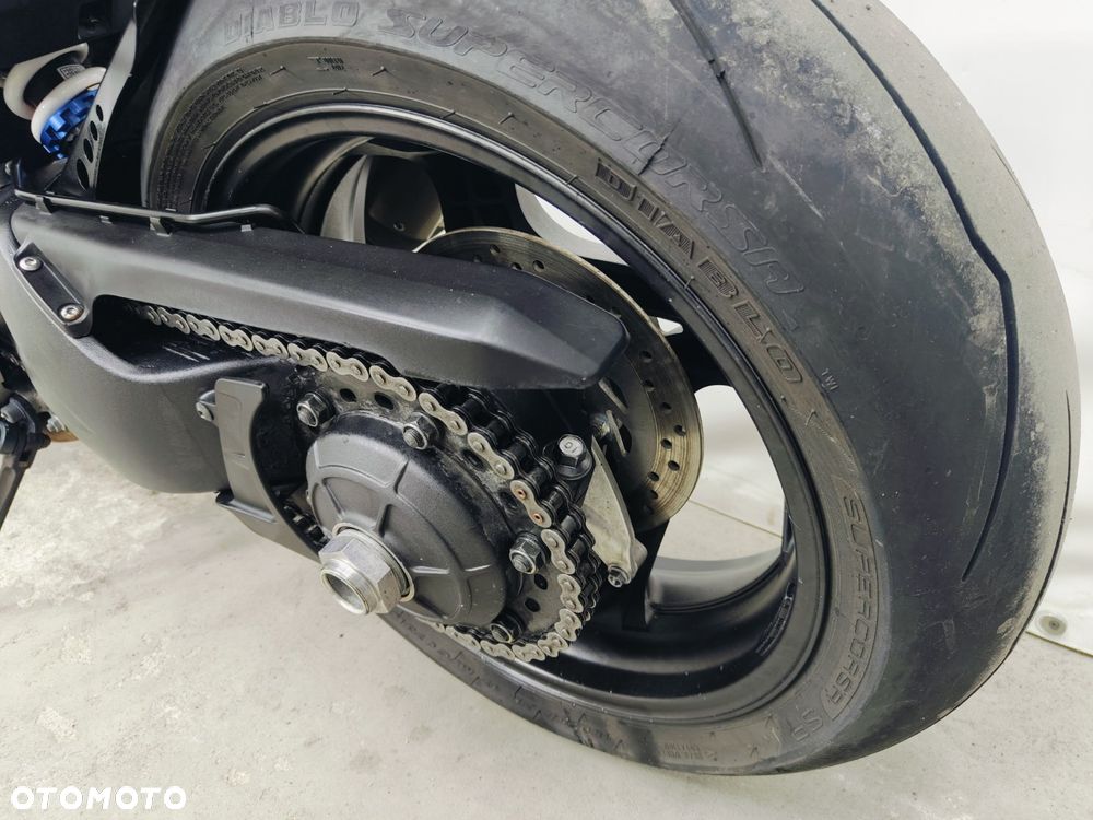 Honda CB - 25