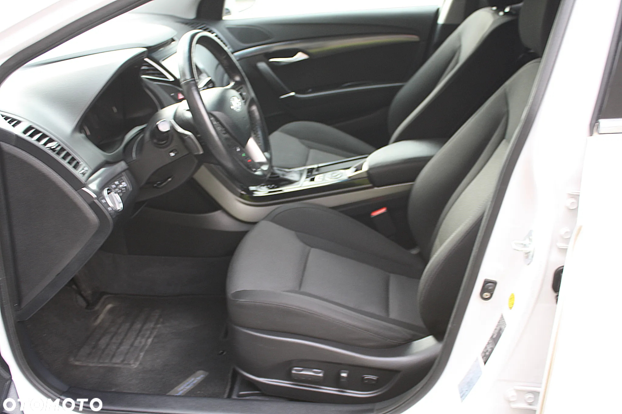 Hyundai i40 1.7 CRDi Premium DCT - 7