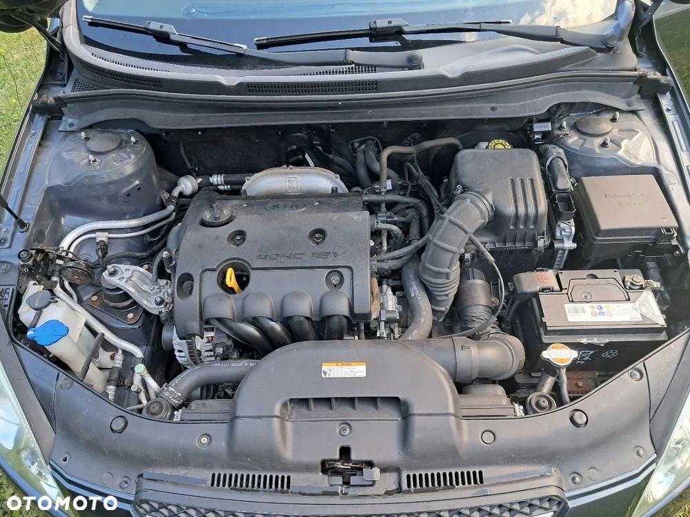 Kia Ceed 1.4 Comfort + - 19