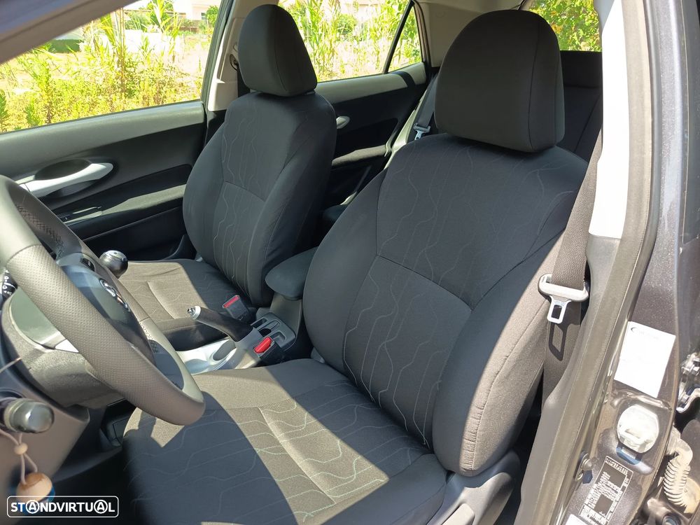 Toyota Auris 1.4 D-4D Comfort - 16
