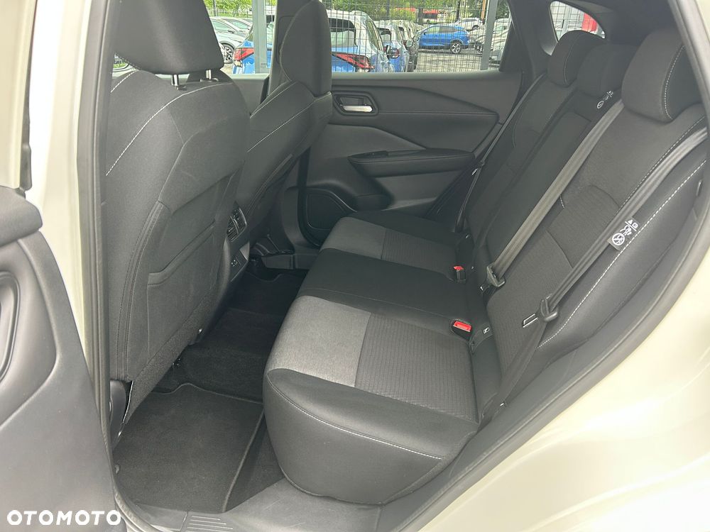 Nissan Qashqai 1.3 DIG-T MHEV N-Connecta Xtronic - 18