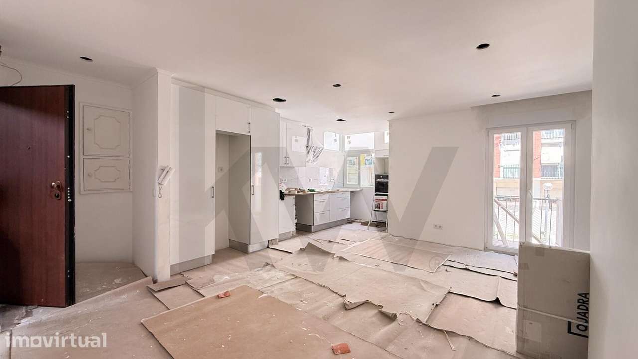 Apartamento T2 em Odivelas - Grande imagem: 2/9