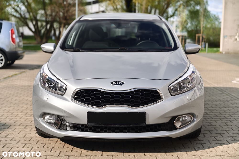 Kia Ceed 1.6 CRDi 128 Spirit - 5