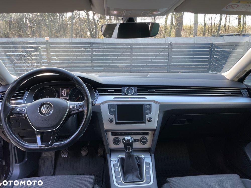 Volkswagen Passat 1.4 TSI BMT ACT Comfortline - 17