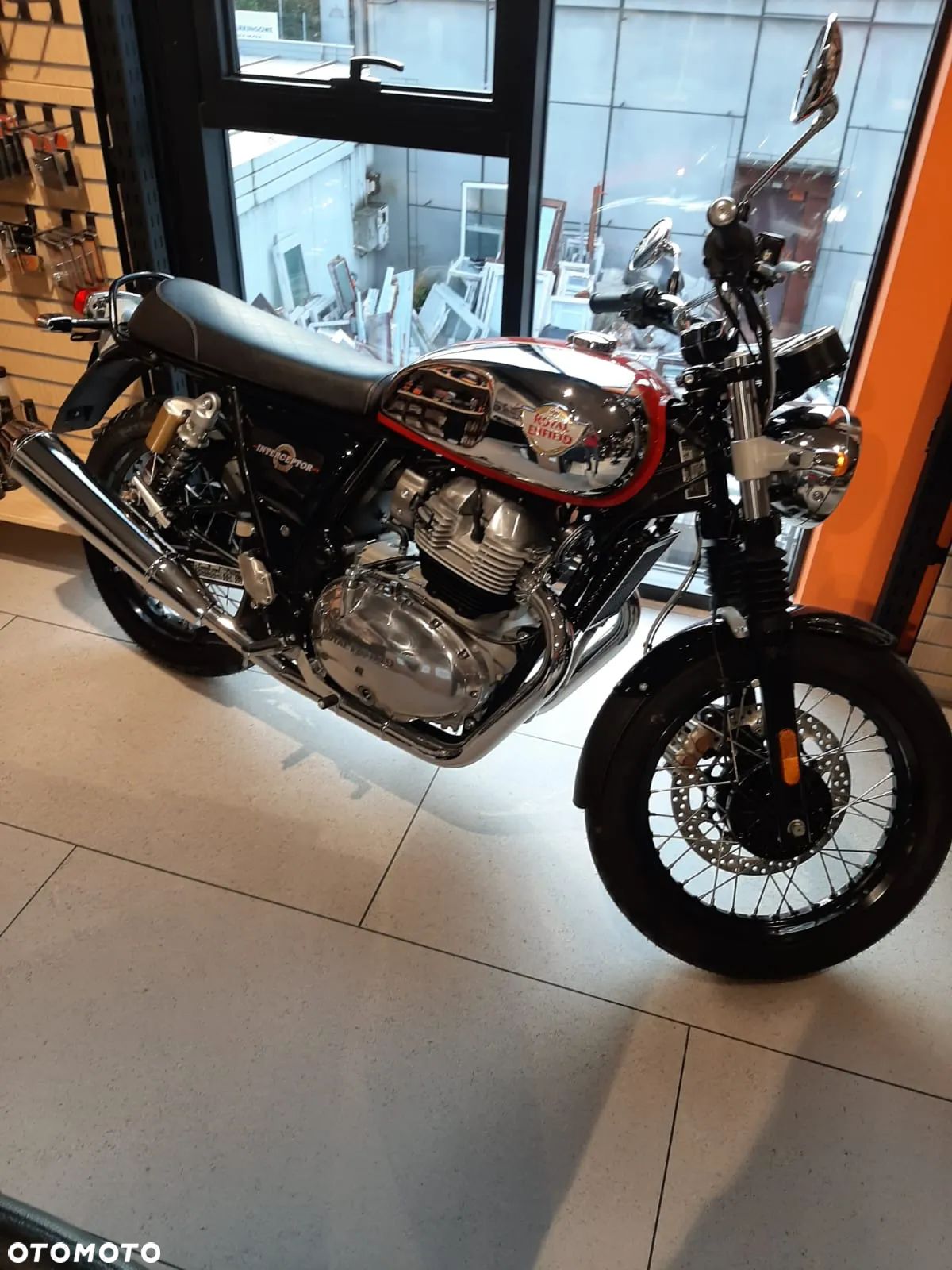 Royal Enfield Continental - 1