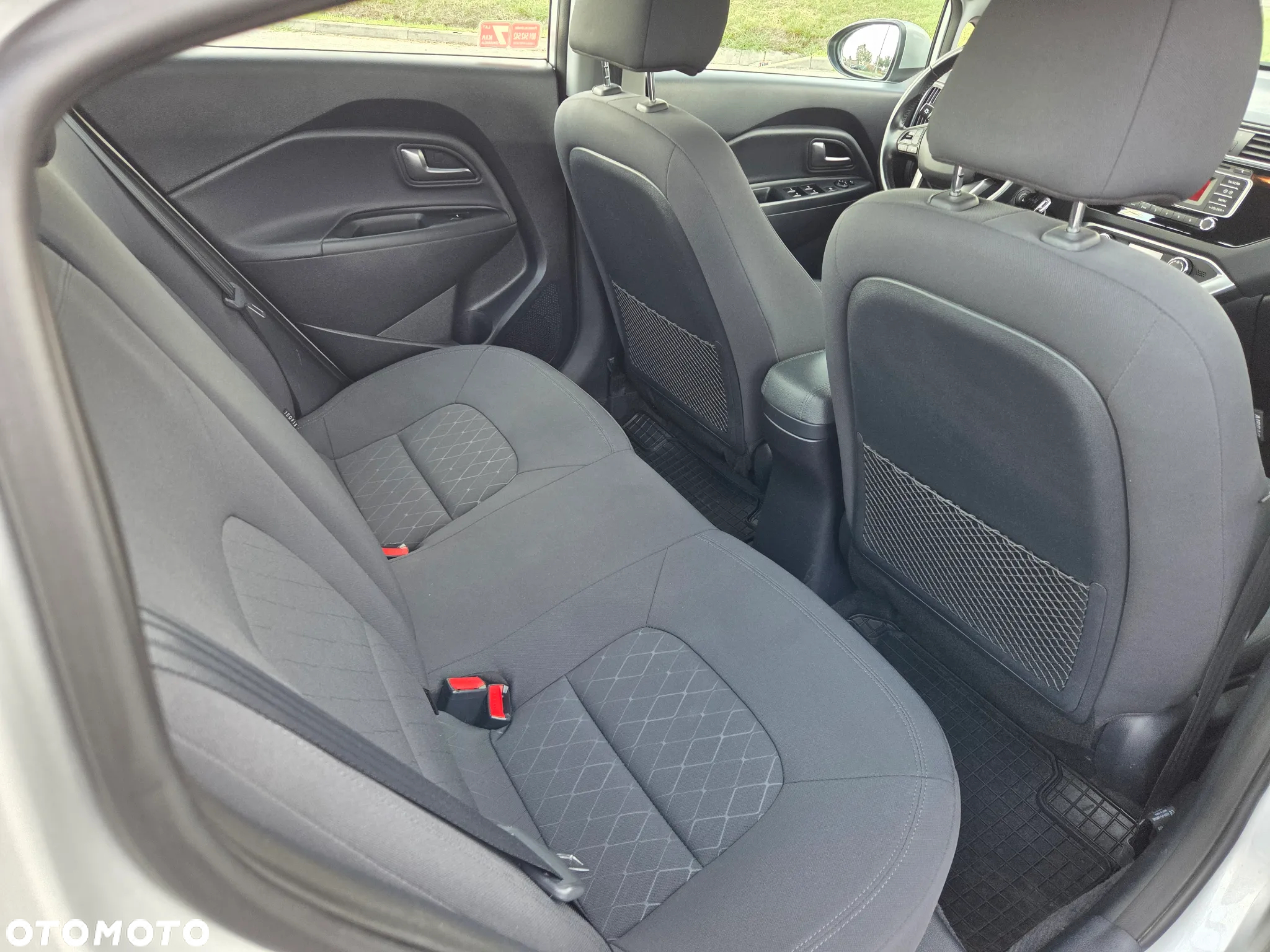 Kia Rio 1.4 XL - 10