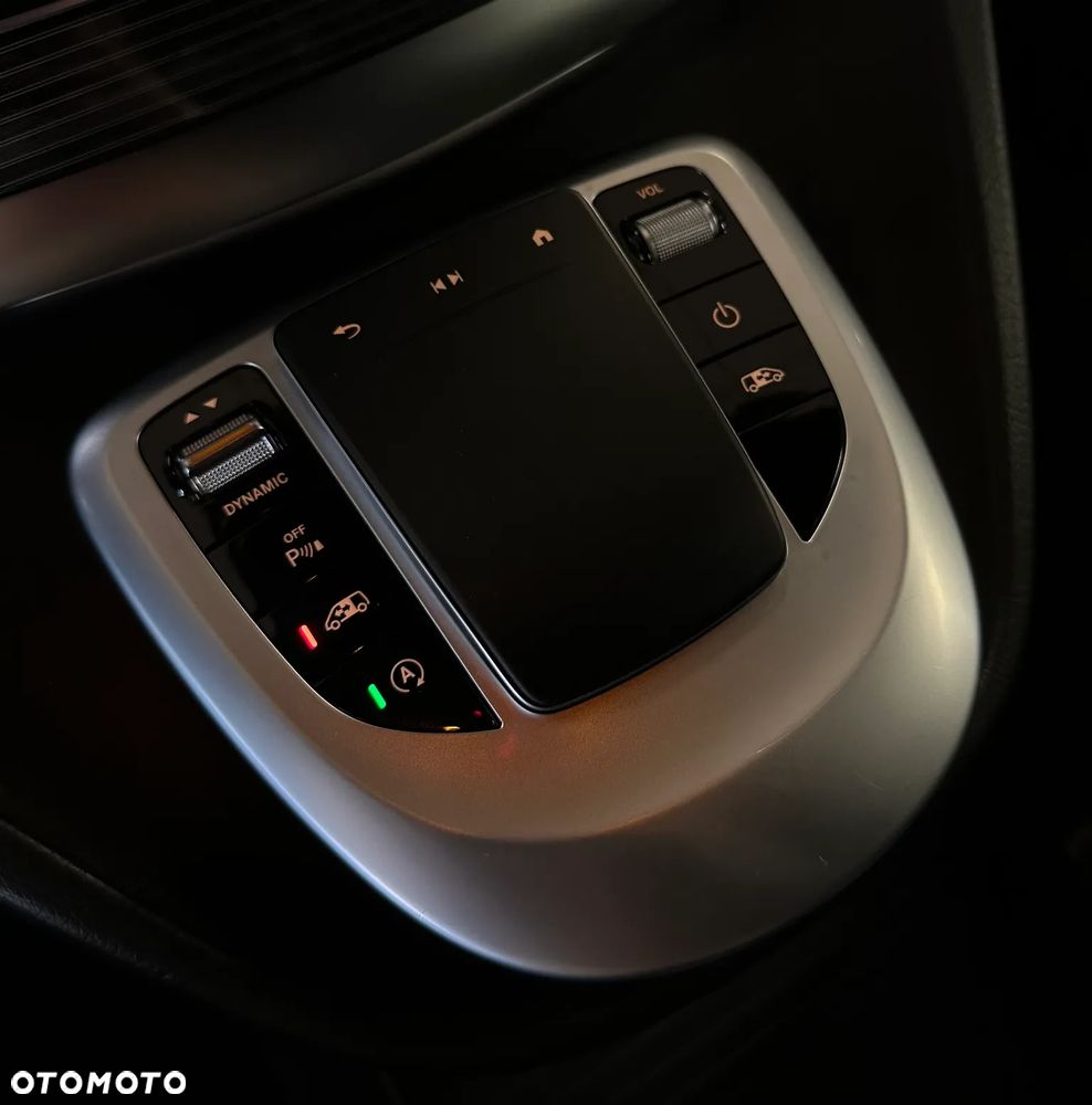 Mercedes-Benz Klasa V 250 d Avantgarde 9G-Tronic (d³ugi) - 18