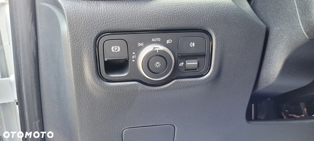 Mercedes-Benz Vito 116 furgon PRO długi - 13