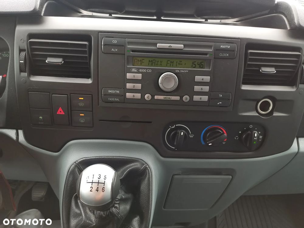 Ford Transit - 20