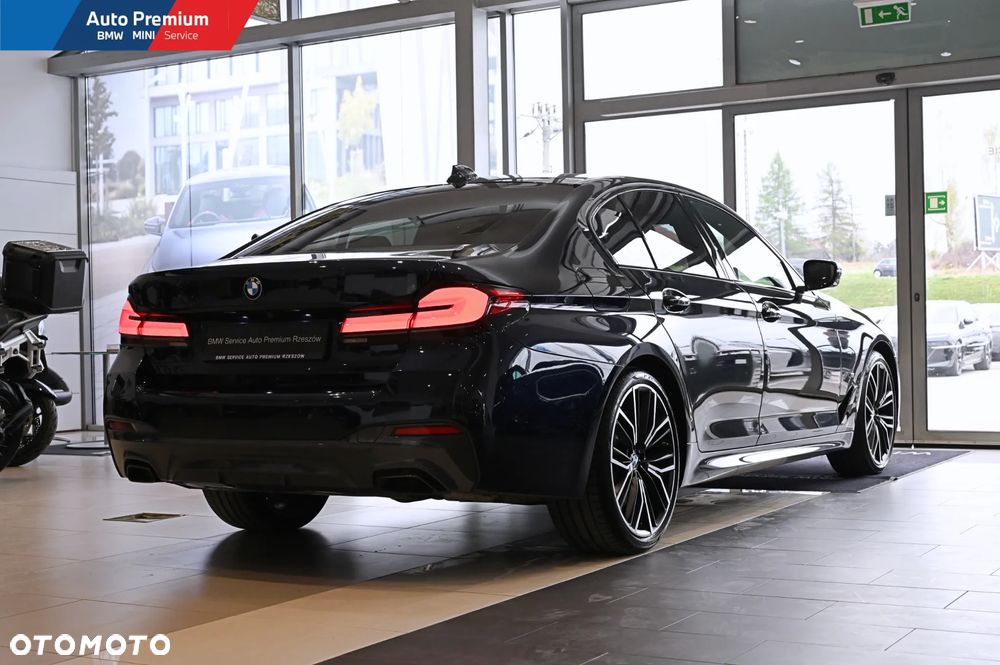 BMW Seria 5 540i xDrive - 18