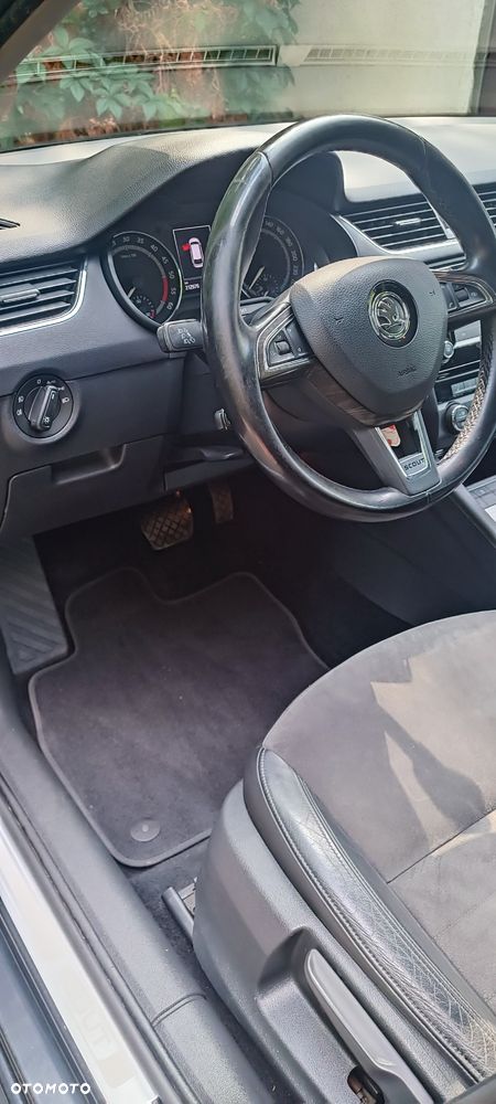 Skoda Octavia - 7
