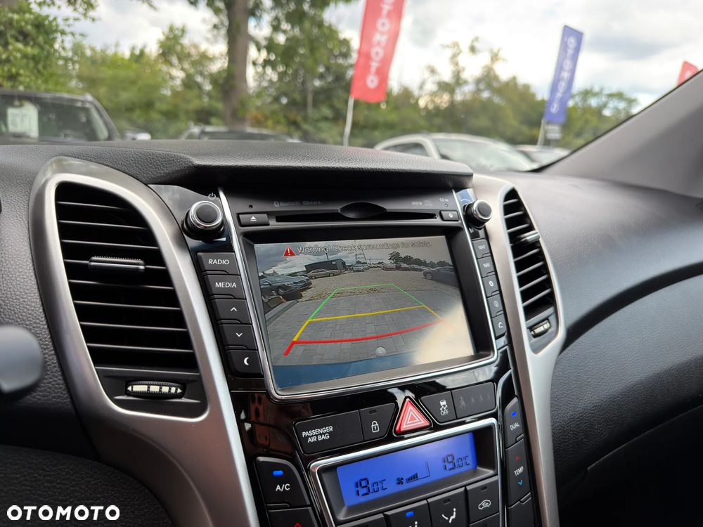 Hyundai i30 1.6 GDI Premium - 30
