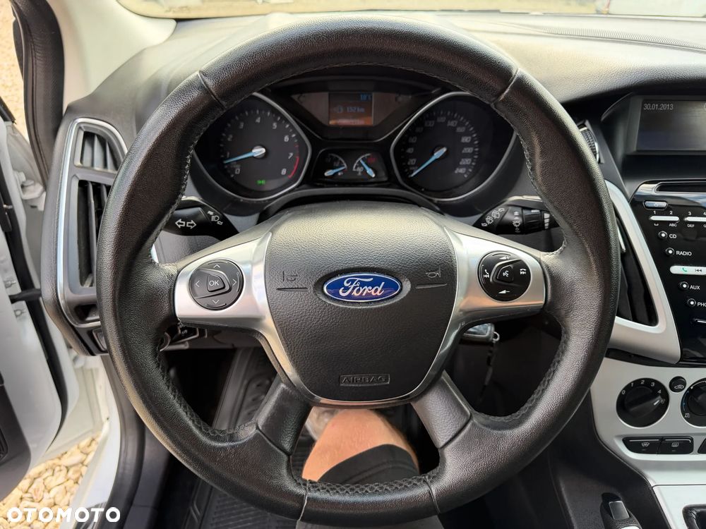Ford Focus 1.6 EcoBoost Start-Stopp-System Titanium - 14