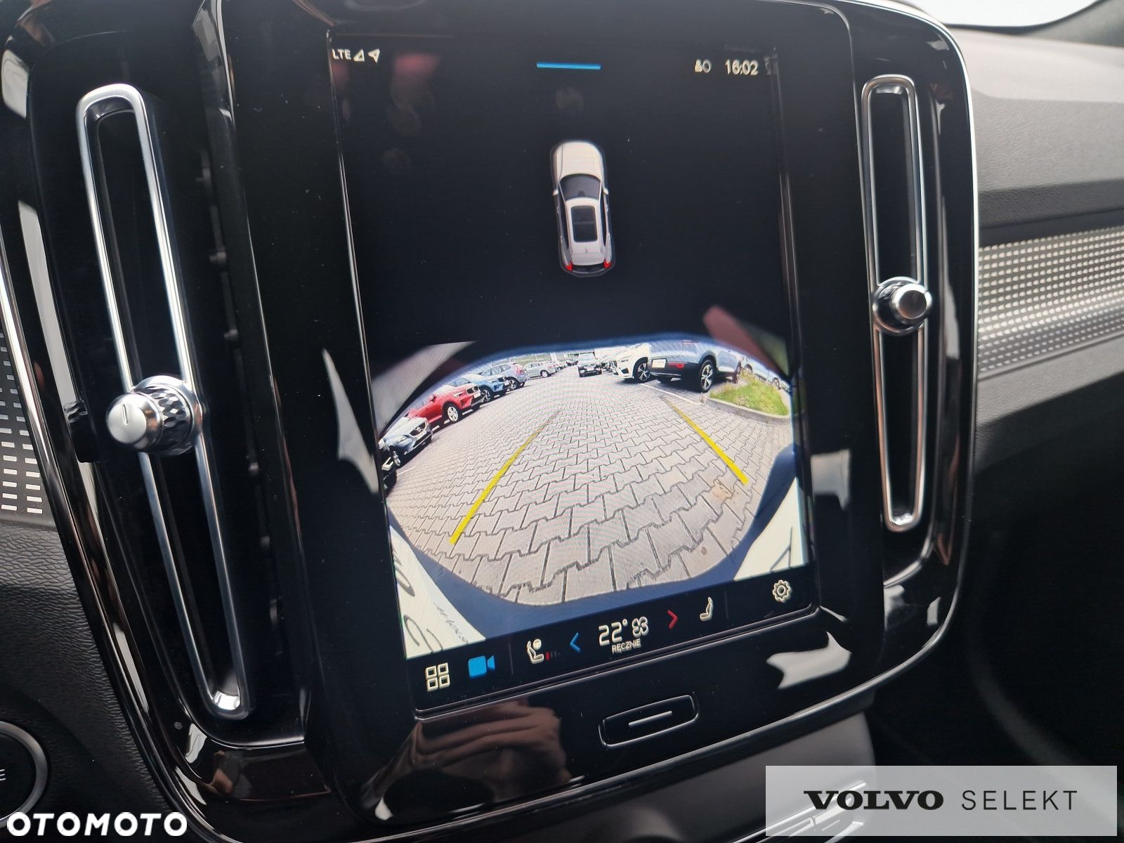 Volvo XC 40 - 23