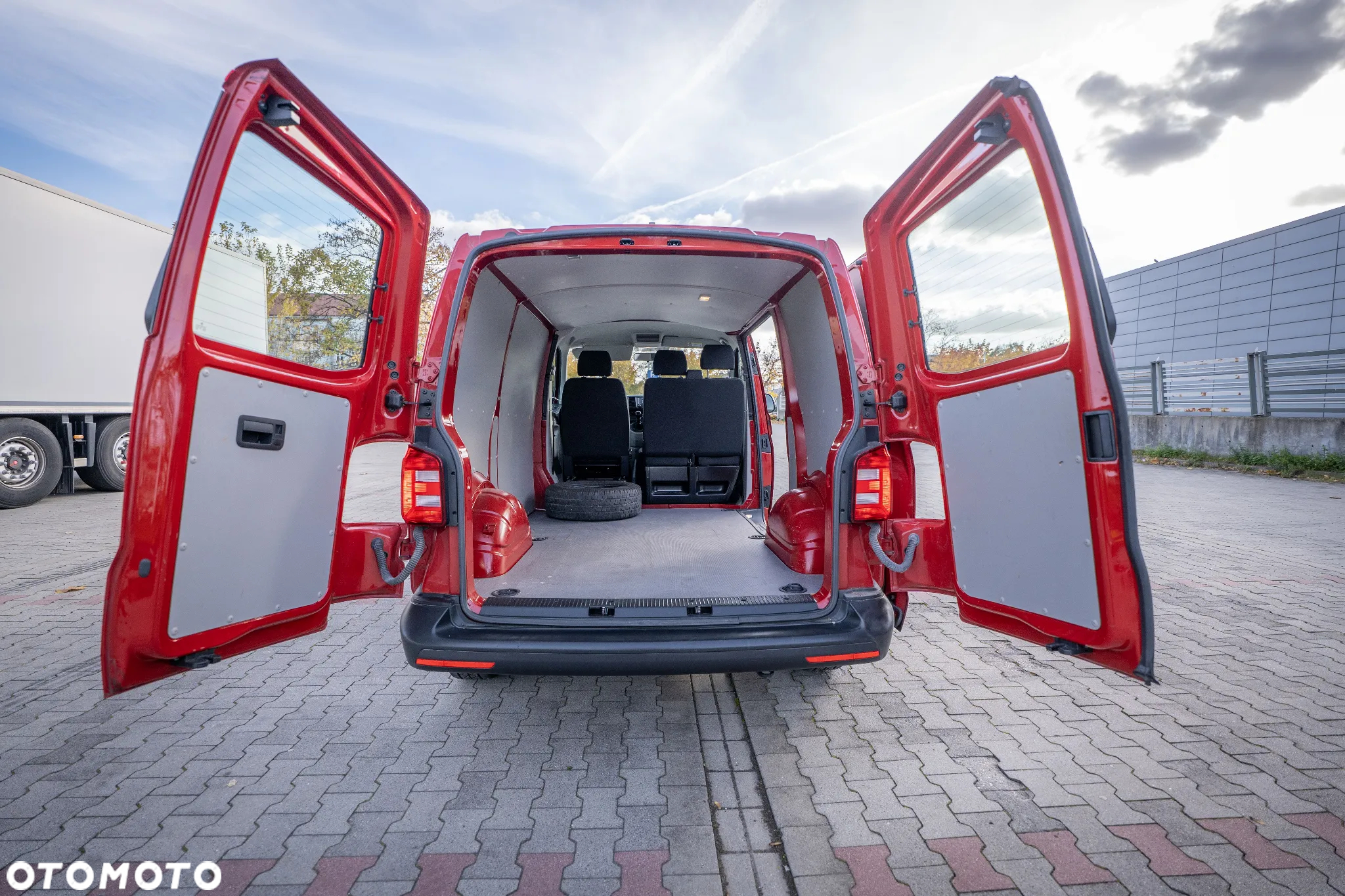 Volkswagen Transporter - 3
