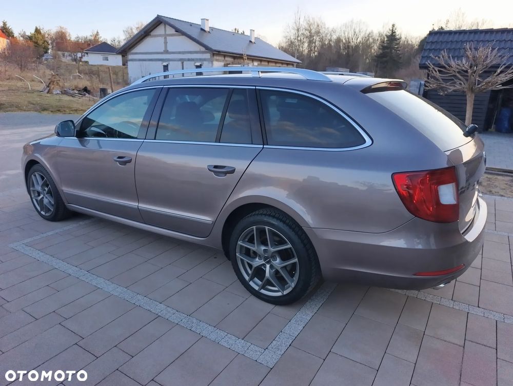 Skoda Superb - 23